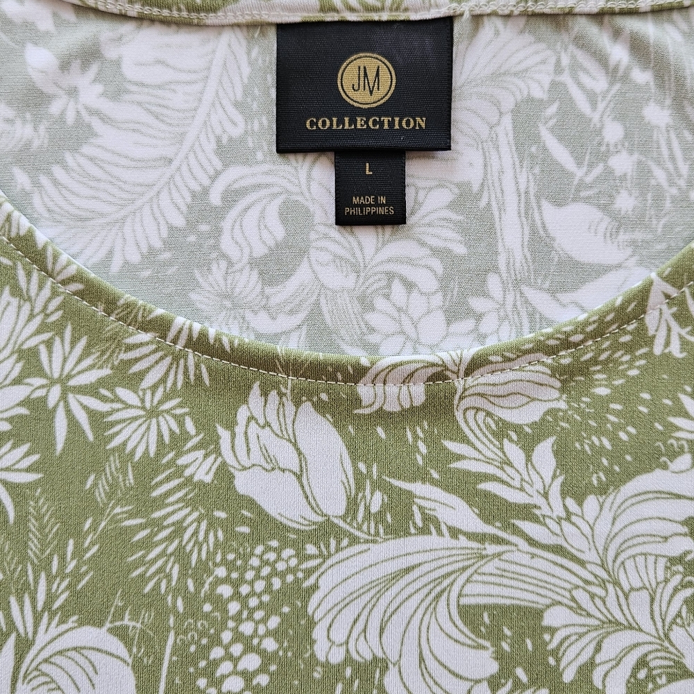 [NWT] Jm Collection Bell Sleeve Green Blouse - Picture 8 of 9